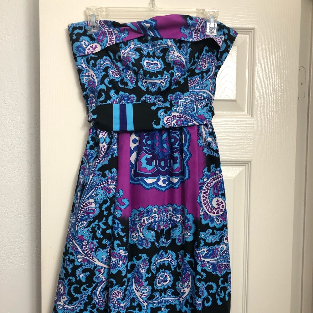 Strapless dress